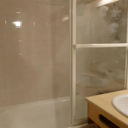 Duplex 2 Chambres, Piscine, Proche Remontées Mécaniques, 6 Pers - Fr-1-342-194 Arèches
